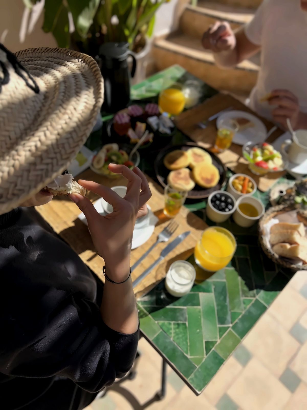 Petit déjeuner au Riad Jona